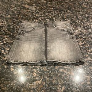 Sneak Peek jean skirt